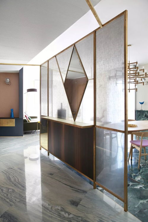 融合之美 金屬條、大理石與木質家具的制造藝術